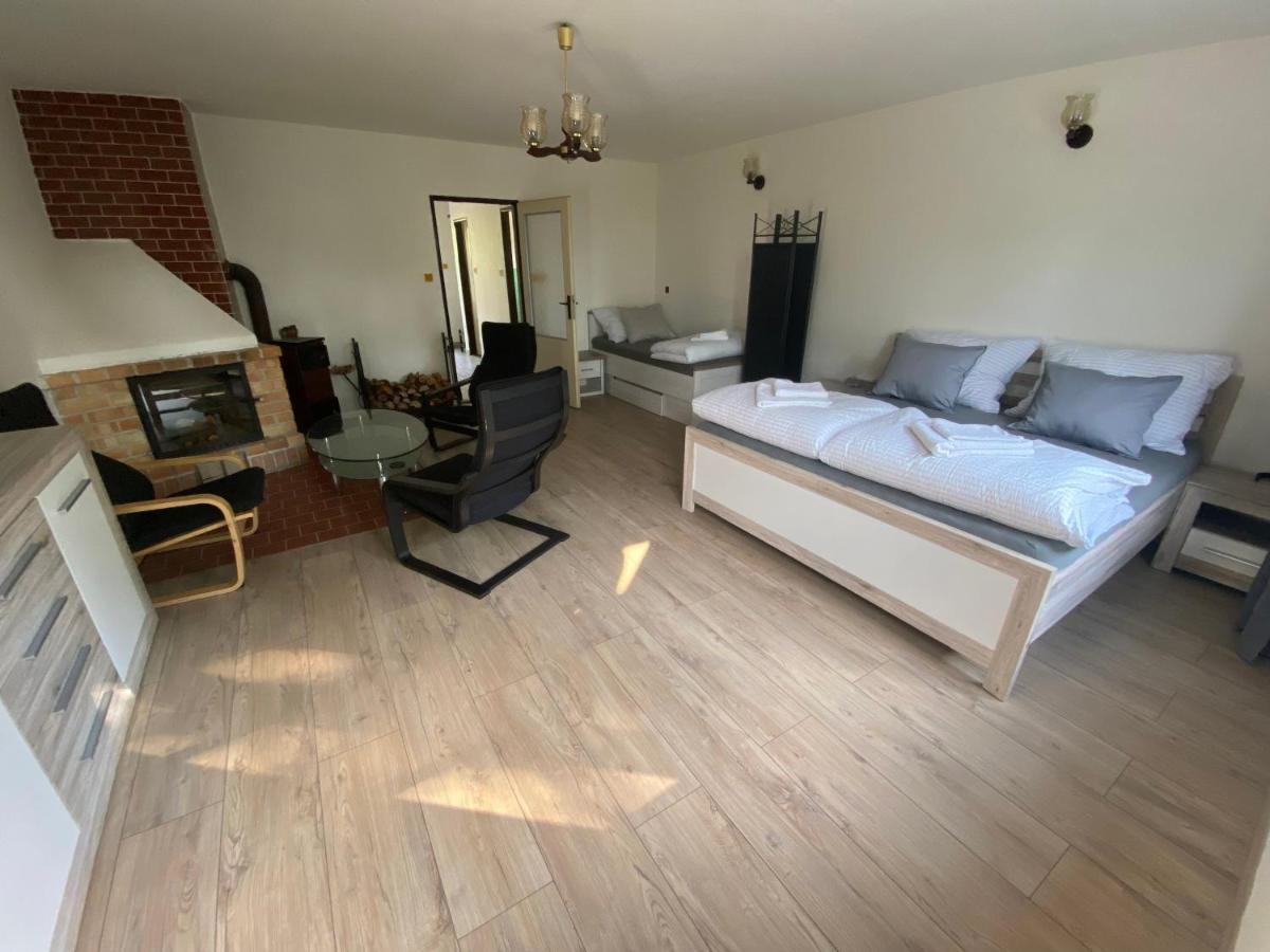 Apartman Pod Mandloni Starovice Экстерьер фото
